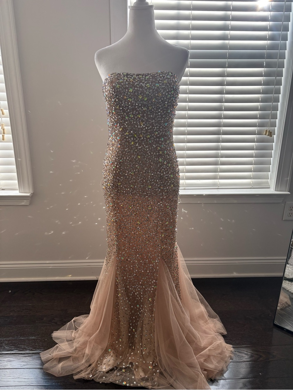 JOVANI Strapless Sequin Mermaid Gown in Gold